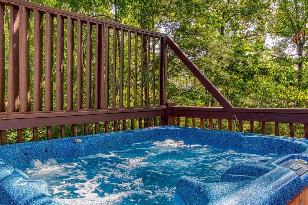 Er3 - Of Both Worlds -great Location-close To Town *