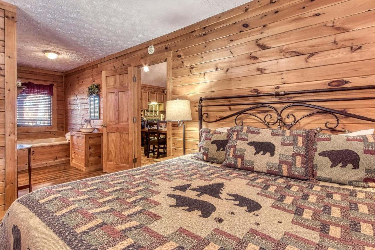 Er102 - Barbara Great Location! Close To Town * Pigeon Forge