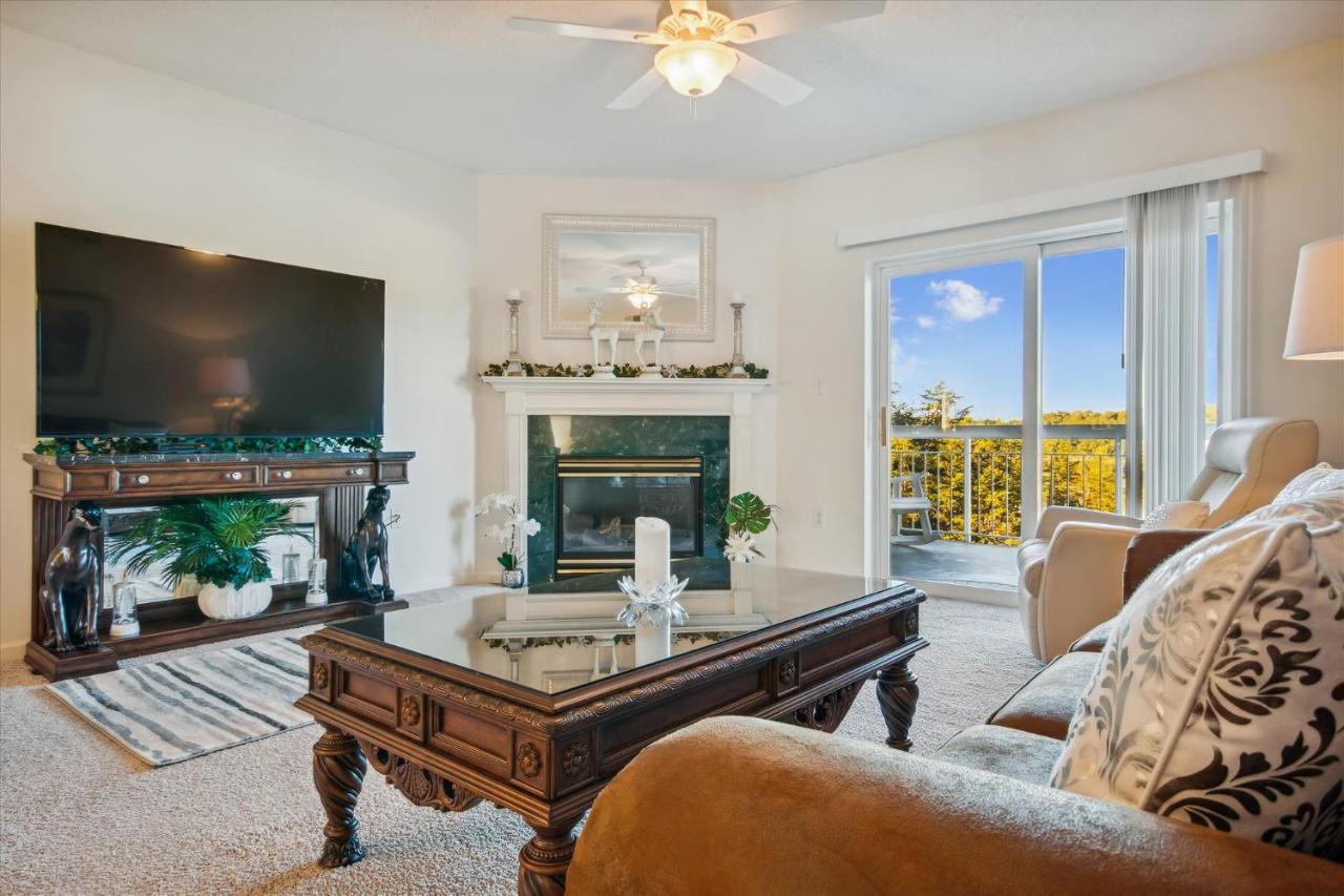 Whispering Pines 124 Apartment *