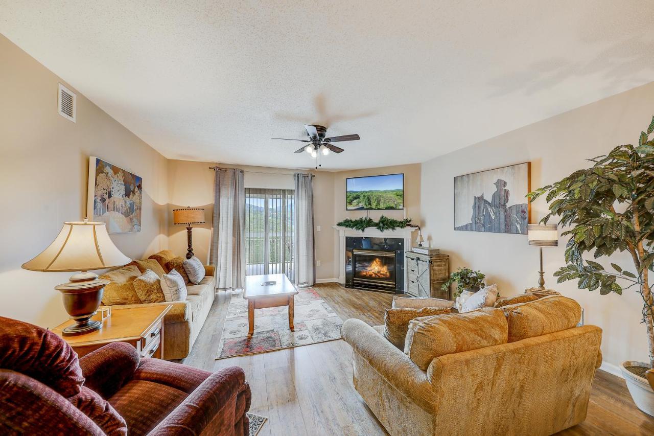 Apartment Livin It Up Whispering Pines 632 Pigeon Forge