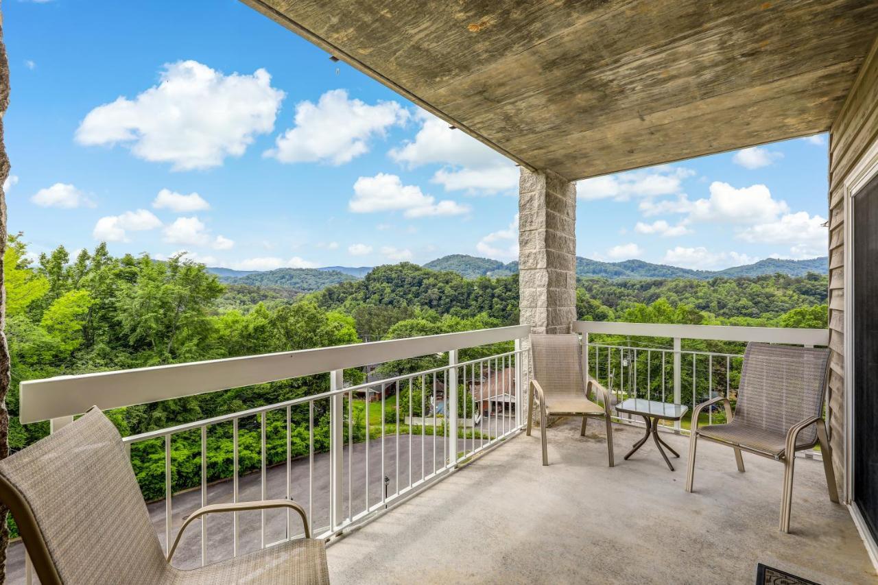 Private Sunsets Whispering Pines 431 Apartment *