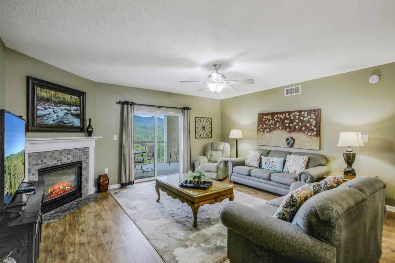 Apartment Catch A Star Whispering Pines 544