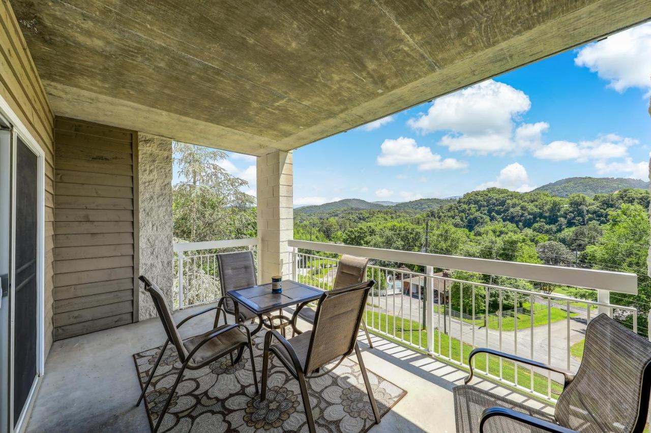 On Whispering Pines 531 Pigeon Forge