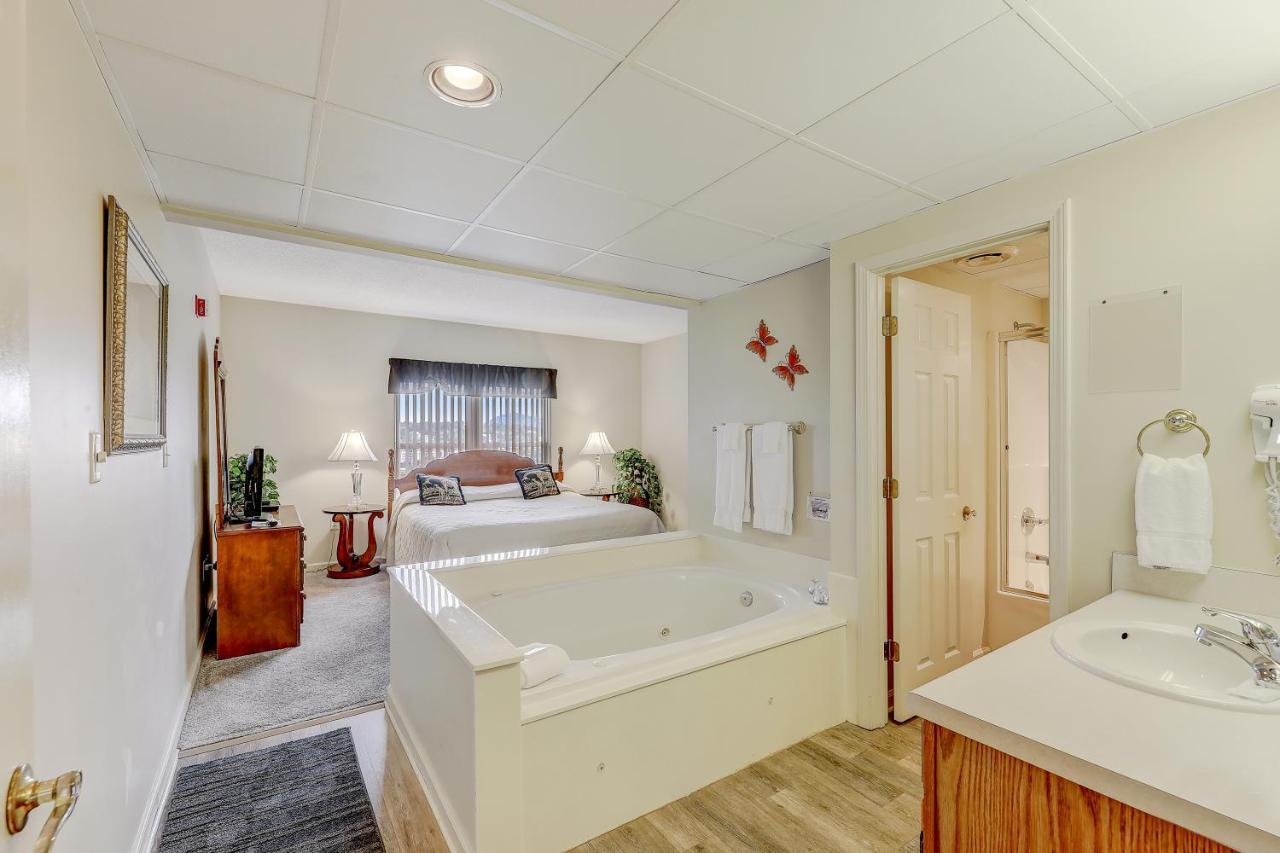 Apartment Simply Blessed Whispering Pines 243