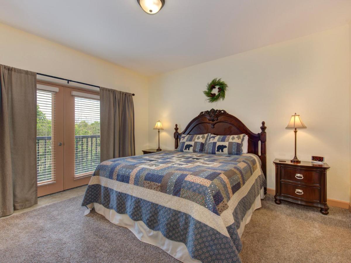 Hi-bear-nate Mountain View 5303 Apartment Pigeon Forge