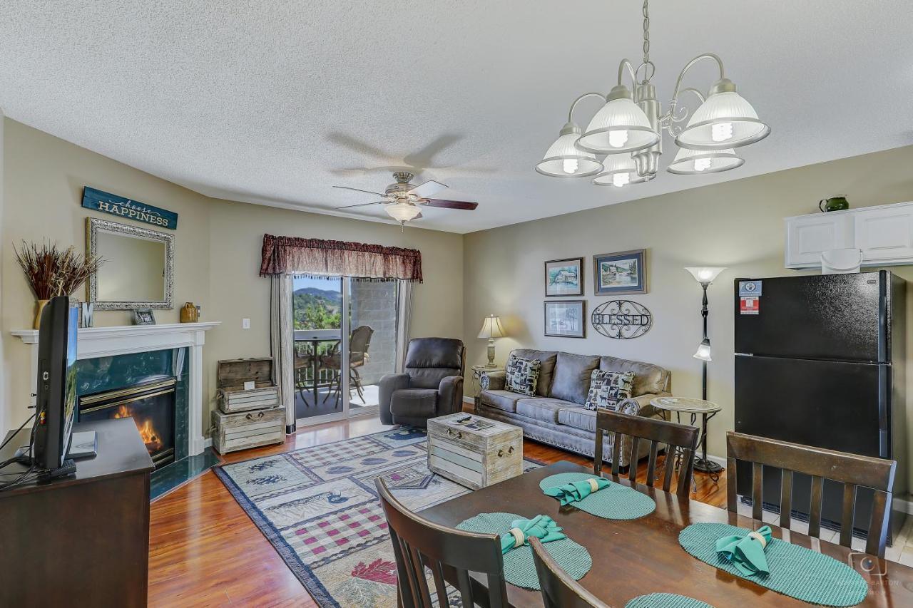 Easy Street Whispering Pines 211 Pigeon Forge