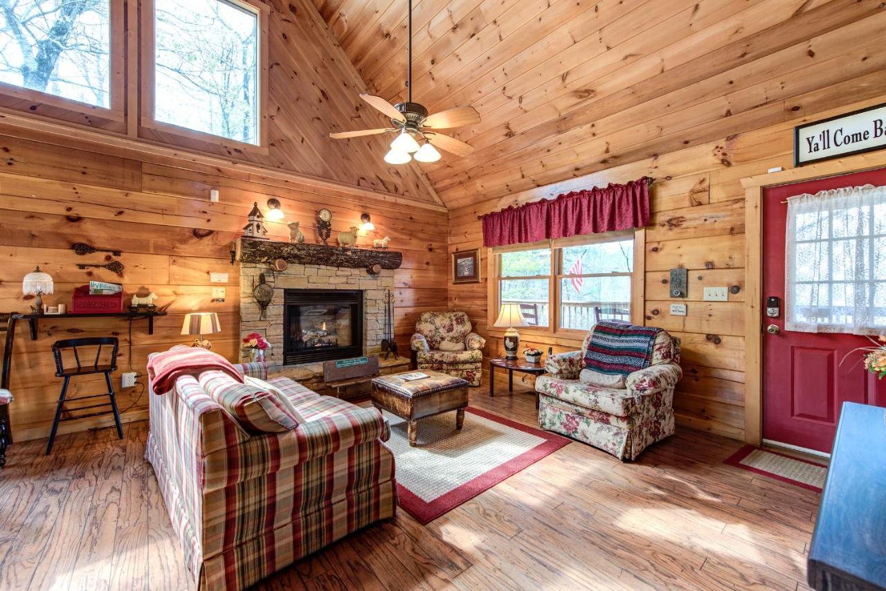 Holiday home Lazy Cub Pigeon Forge