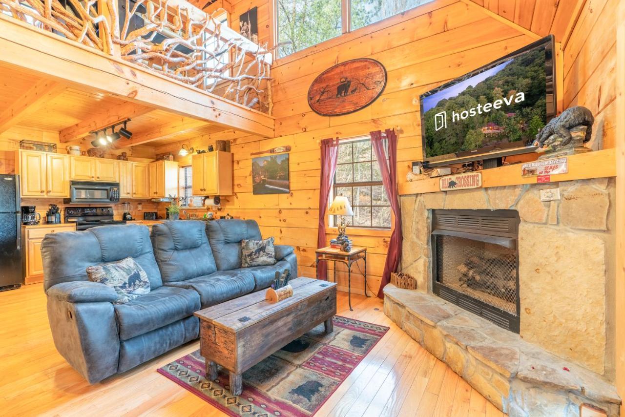 Moonshine Ridge With Hot Tub And Fire Pit