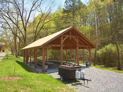 The Honey Pot, Hot Tub, Pool, 1089 Free Tickets Each Paid Day, Dollywood And Holiday home *