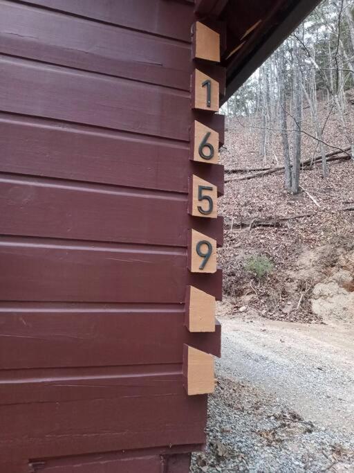 Dollywood-brand New Dancing Bear 4 Holiday home