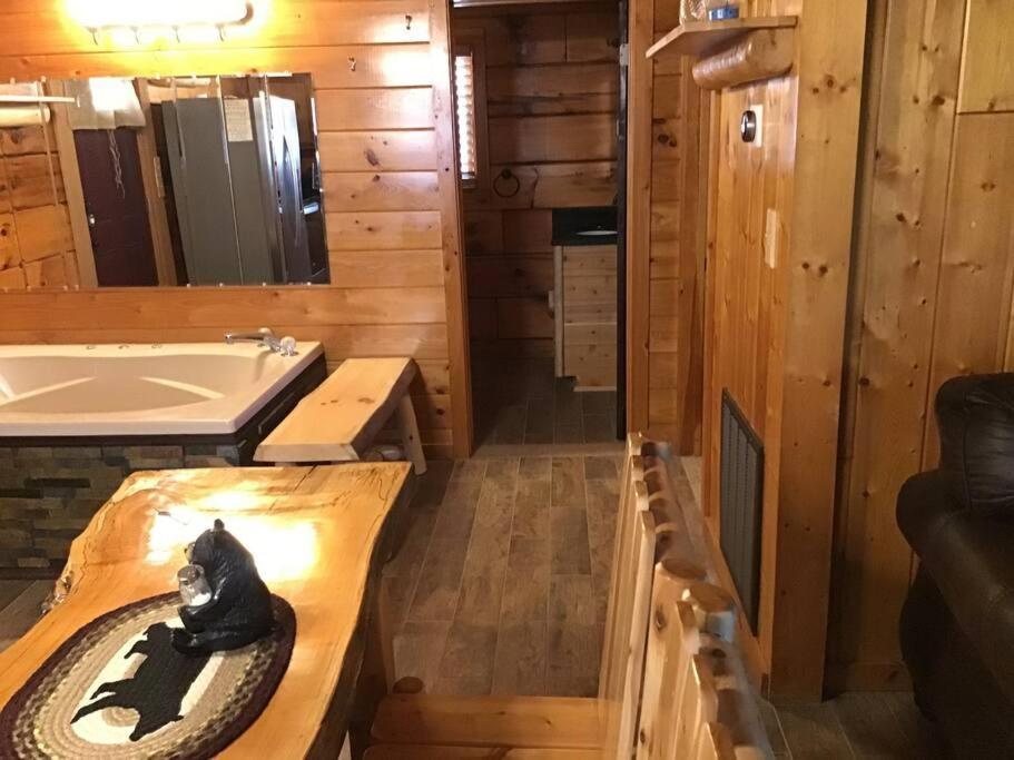 Dollywood-brand New Dancing Bear 4 Holiday home Pigeon Forge