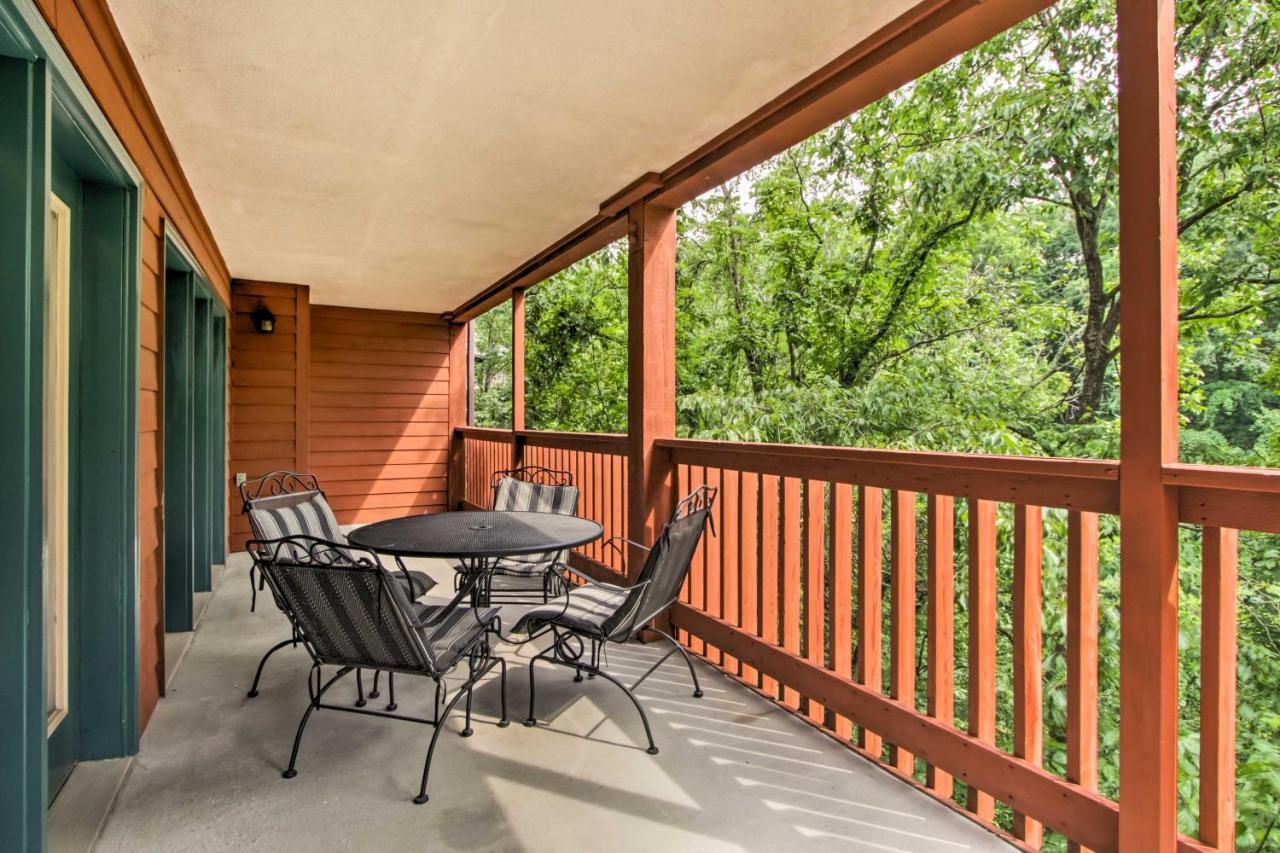 - Just 3 Mi To Dollywood! Apartment *