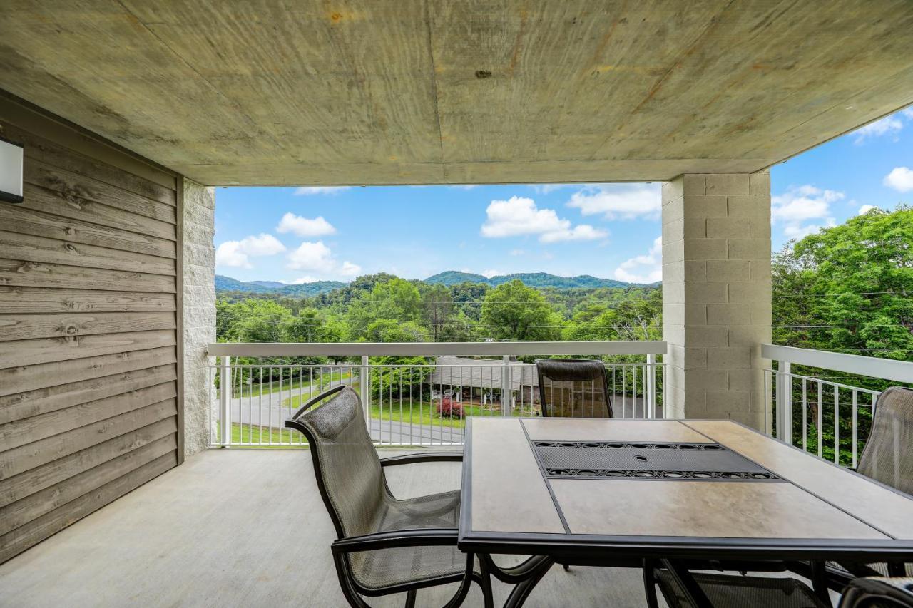 Apartment Greenbrier Getaway Whispering Pines 524