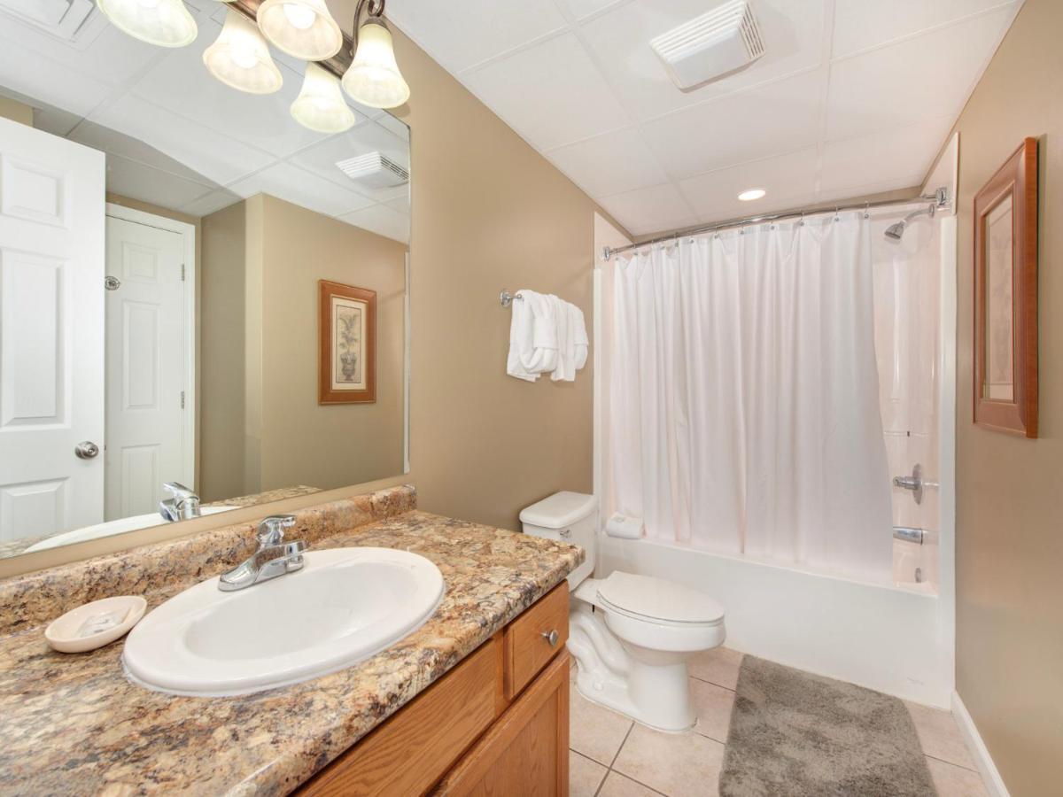 Downtown Retreat Whispering Pines 534 Apartment