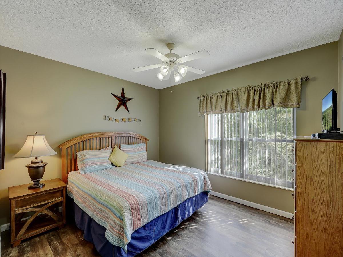 Making Memories Whispering Pines 624