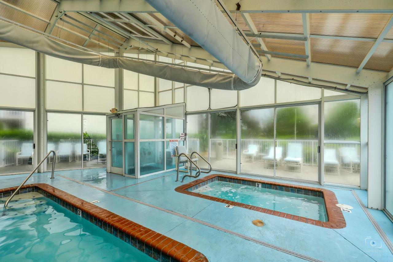 Apartment Easy Street Whispering Pines 211