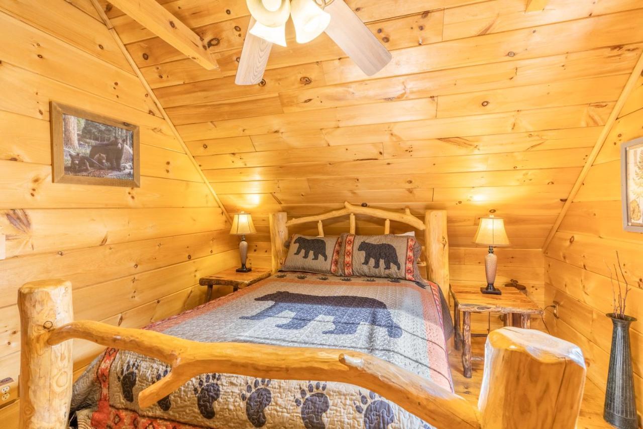 Moonshine Ridge With Hot Tub And Fire Pit