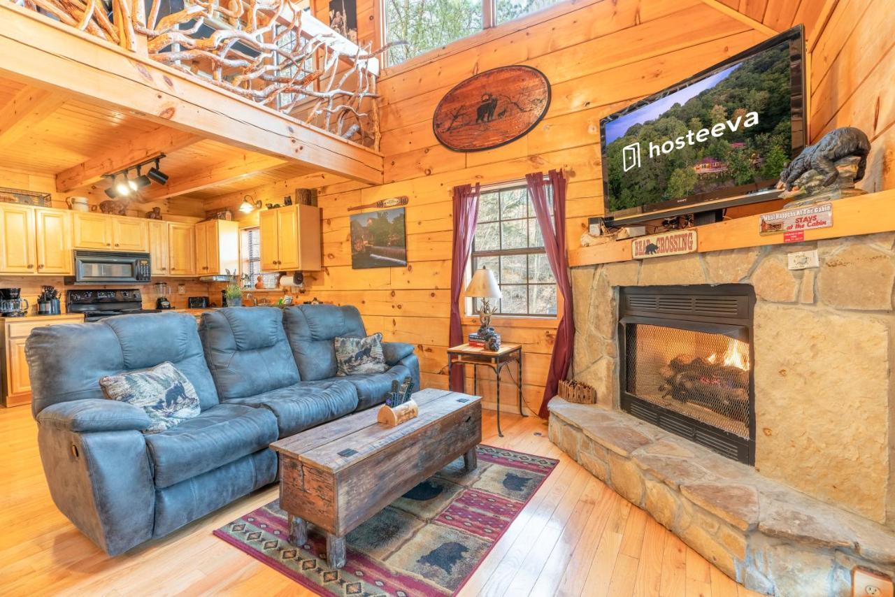Moonshine Ridge With Hot Tub And Fire Pit Holiday home *