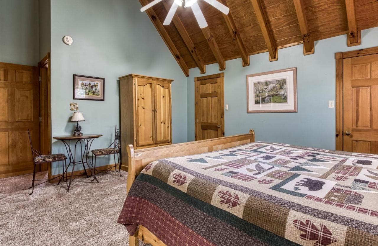 Holiday home Er92 - Virginia's - Great Location! Close To The Action! *