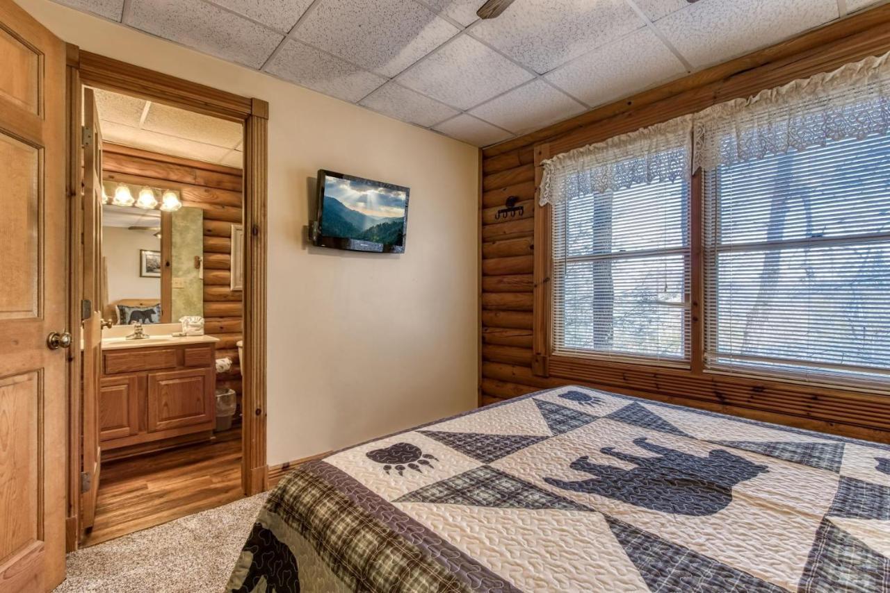 Holiday home Er92 - Virginia's - Great Location! Close To The Action!