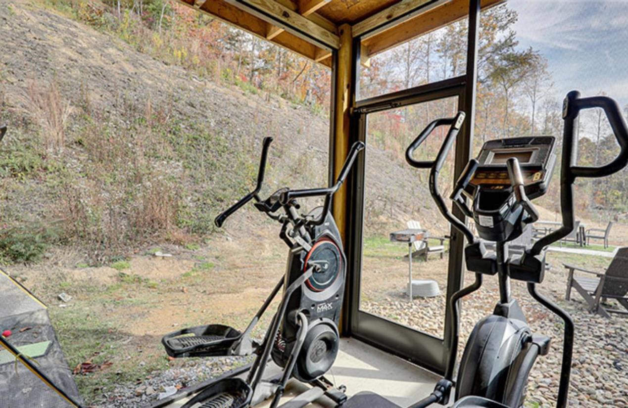 Dollywood Vacation Retreat *
