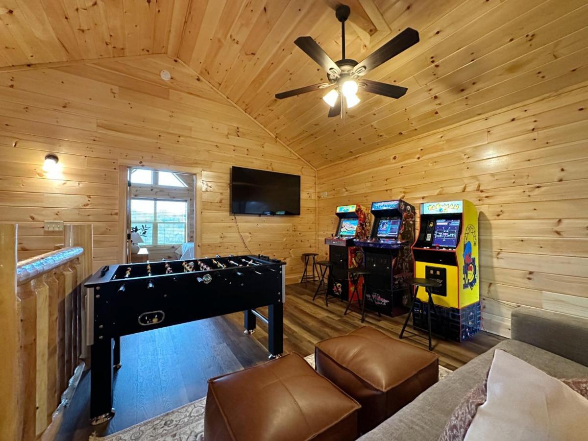 Modern W Indoor Pool Mtn View Game Pigeon Forge
