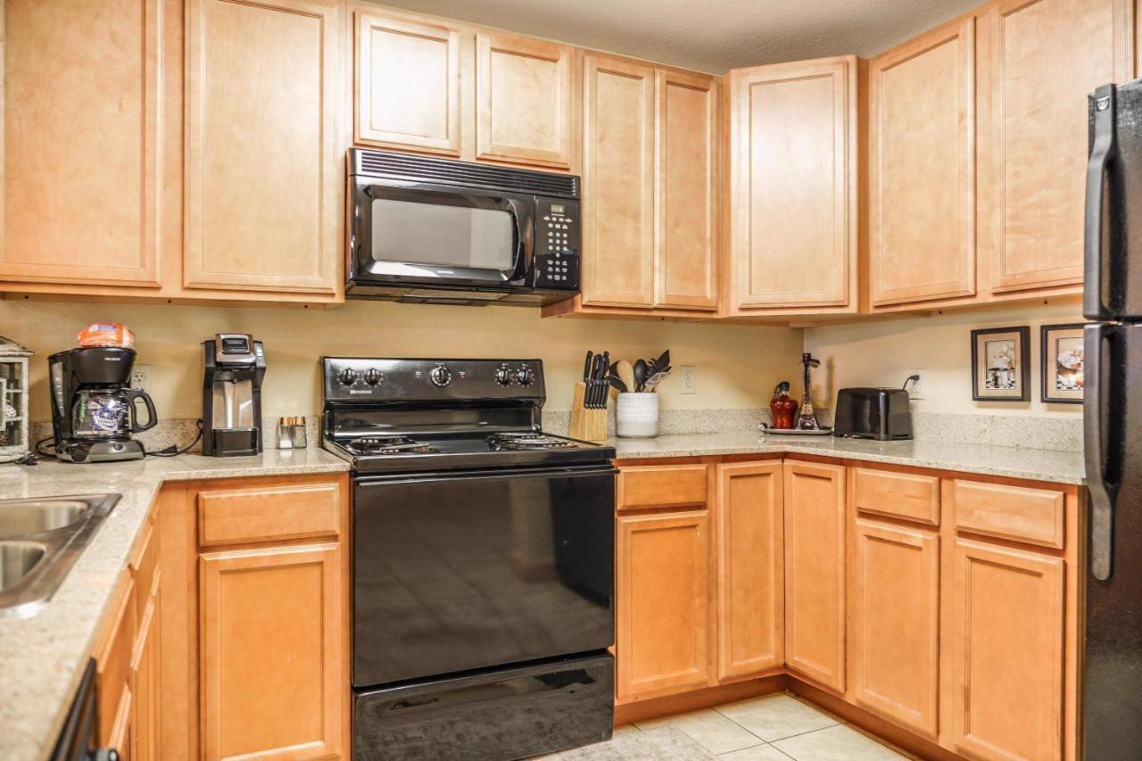 Apartment Mvc - Unit 5601