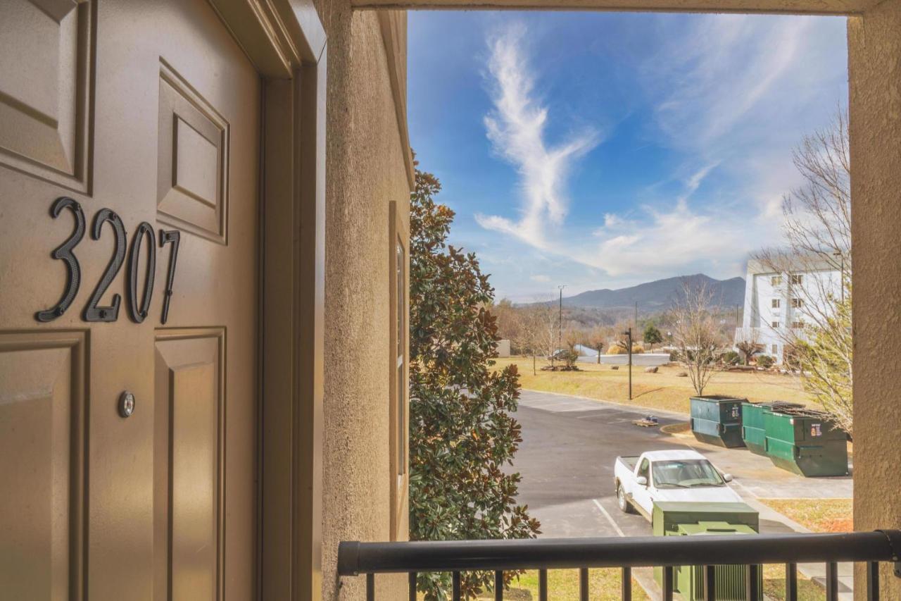 Mvc - Unit 3207 - Happy Place Apartment *