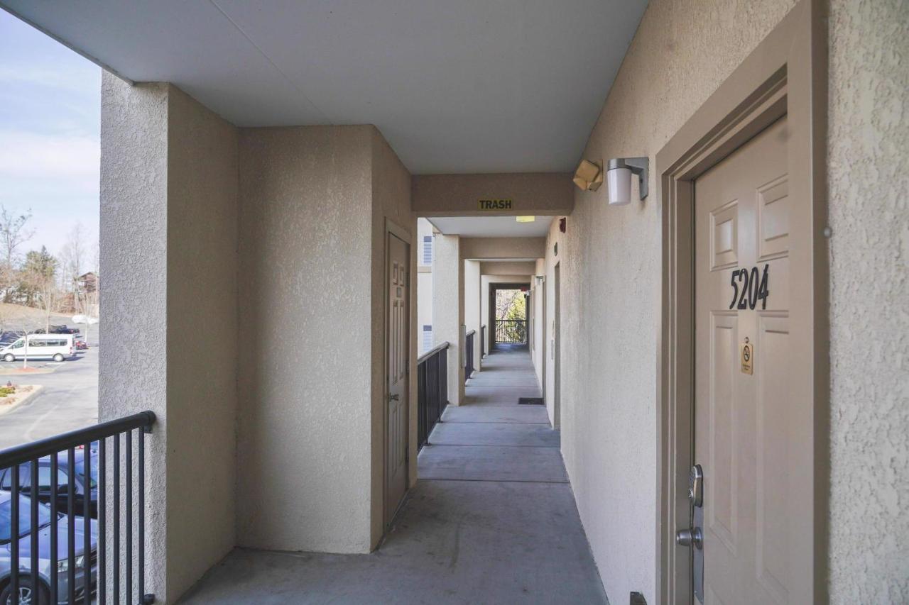 Mvc - Unit 5204 Apartment *