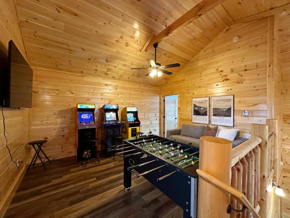 Honeycomb Hollow View Hot Tub Pool Game Pigeon Forge
