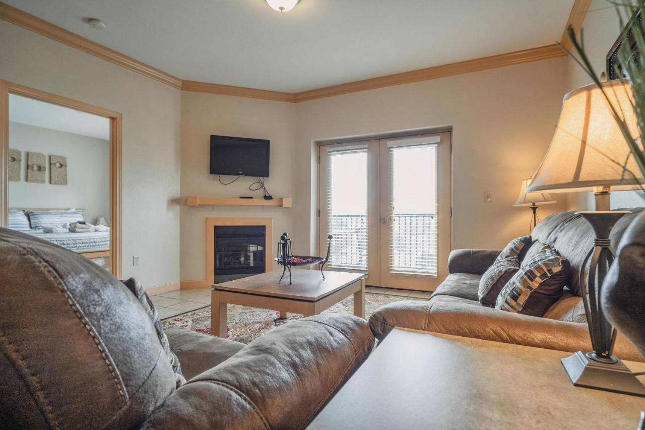 Mvc - Unit 1305 Apartment