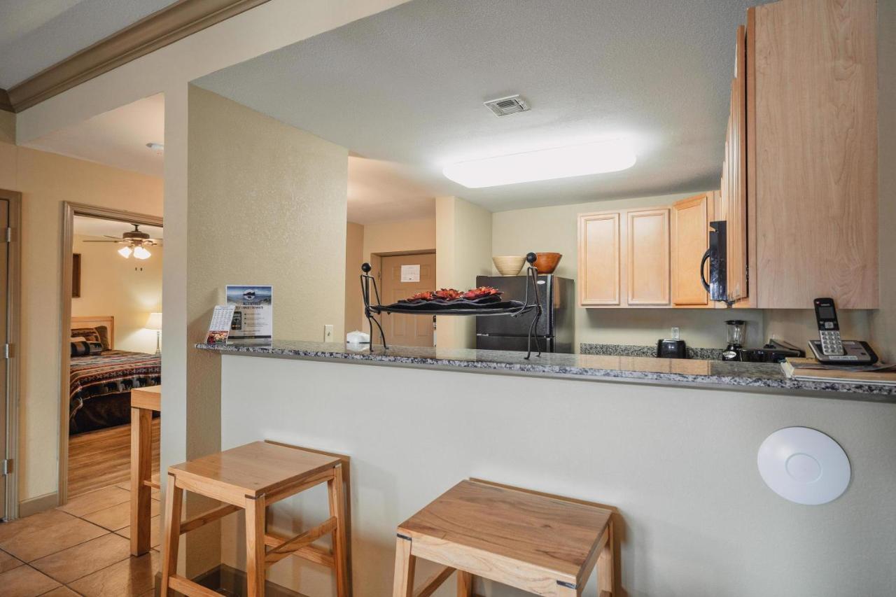 Mvc - Unit 2602 - Sweet Serenity Apartment