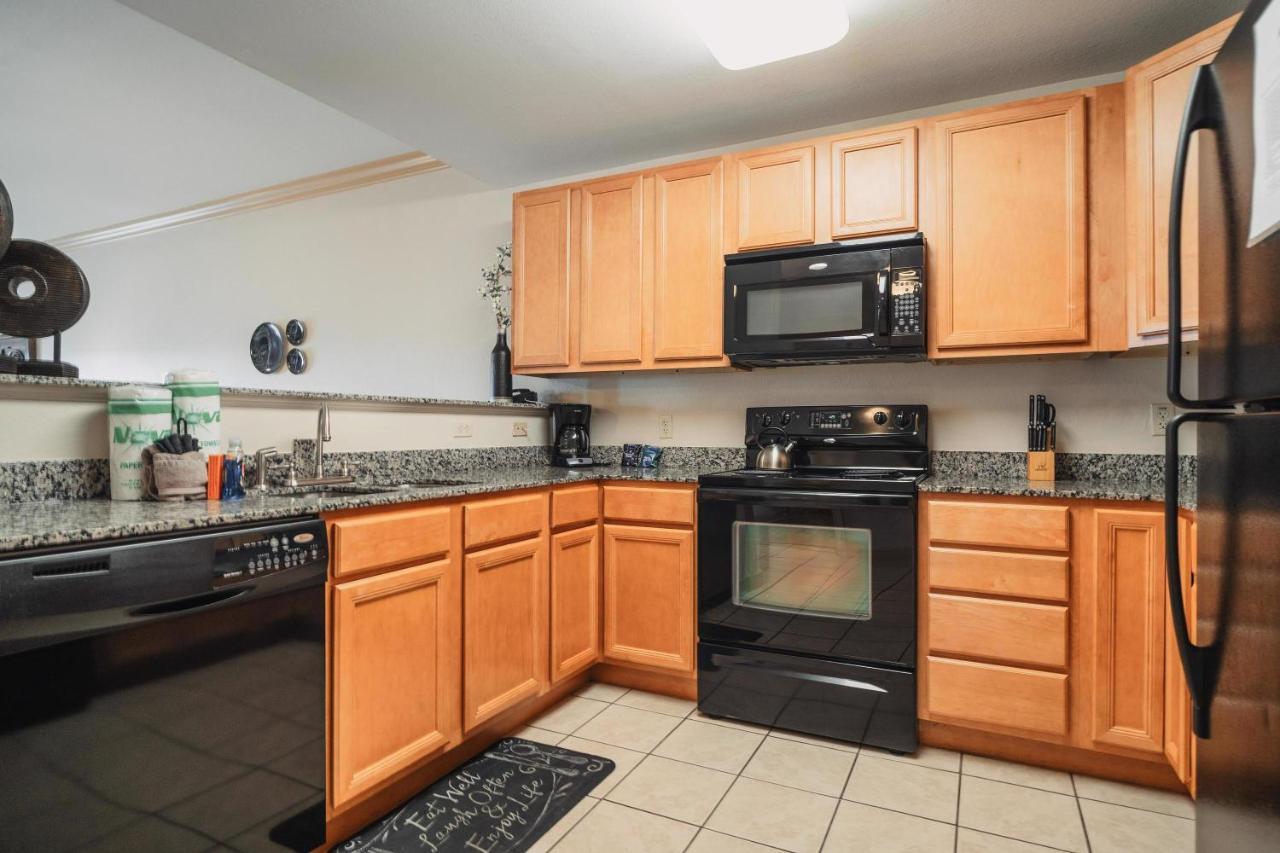 Apartment Mvc - Unit 1305
