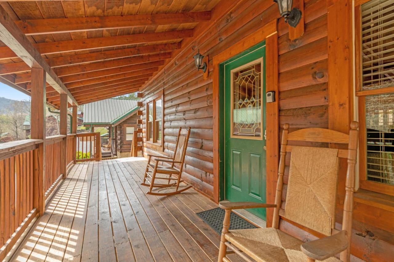 A Barefoot Landing Holiday home *