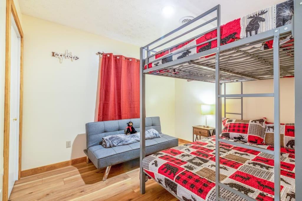 King Bed Pet Friendly Smart Lock *