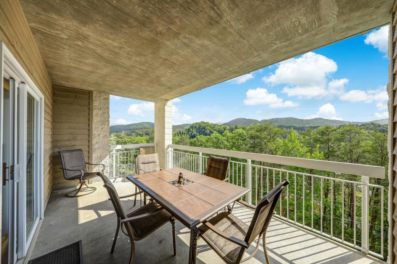 Star Gazing Whispering Pines 644
