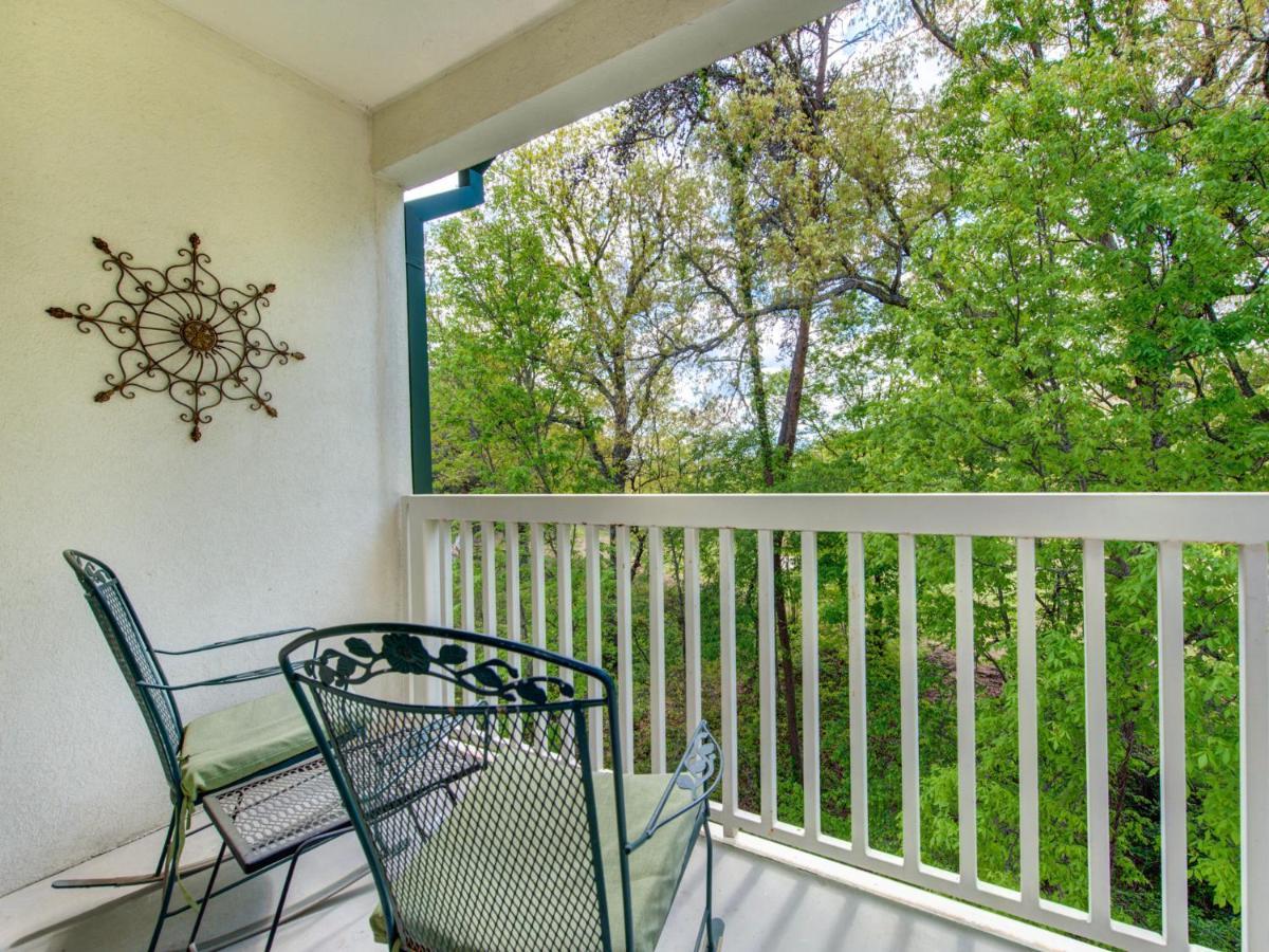 Southern Comfort 1501 Apartment