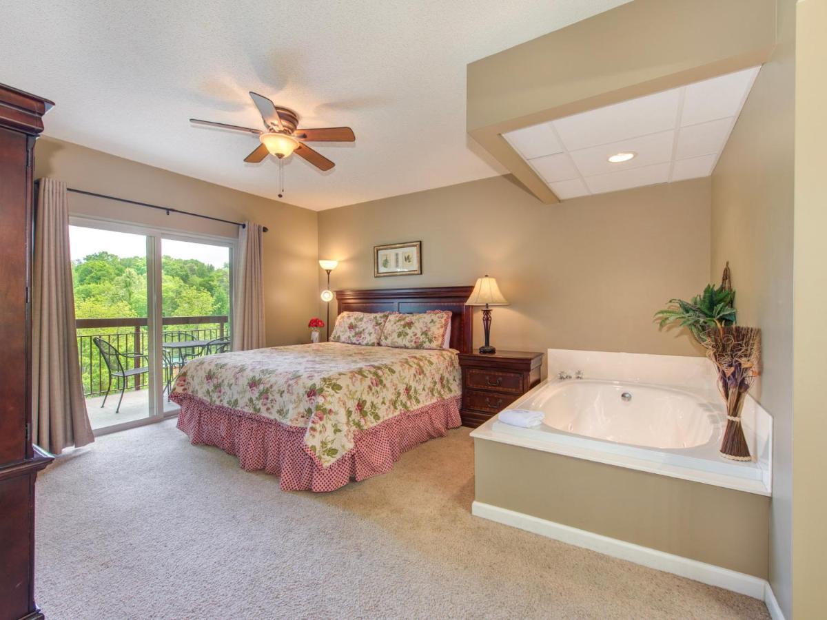 Apartment River Romp Cedar 505 Pigeon Forge