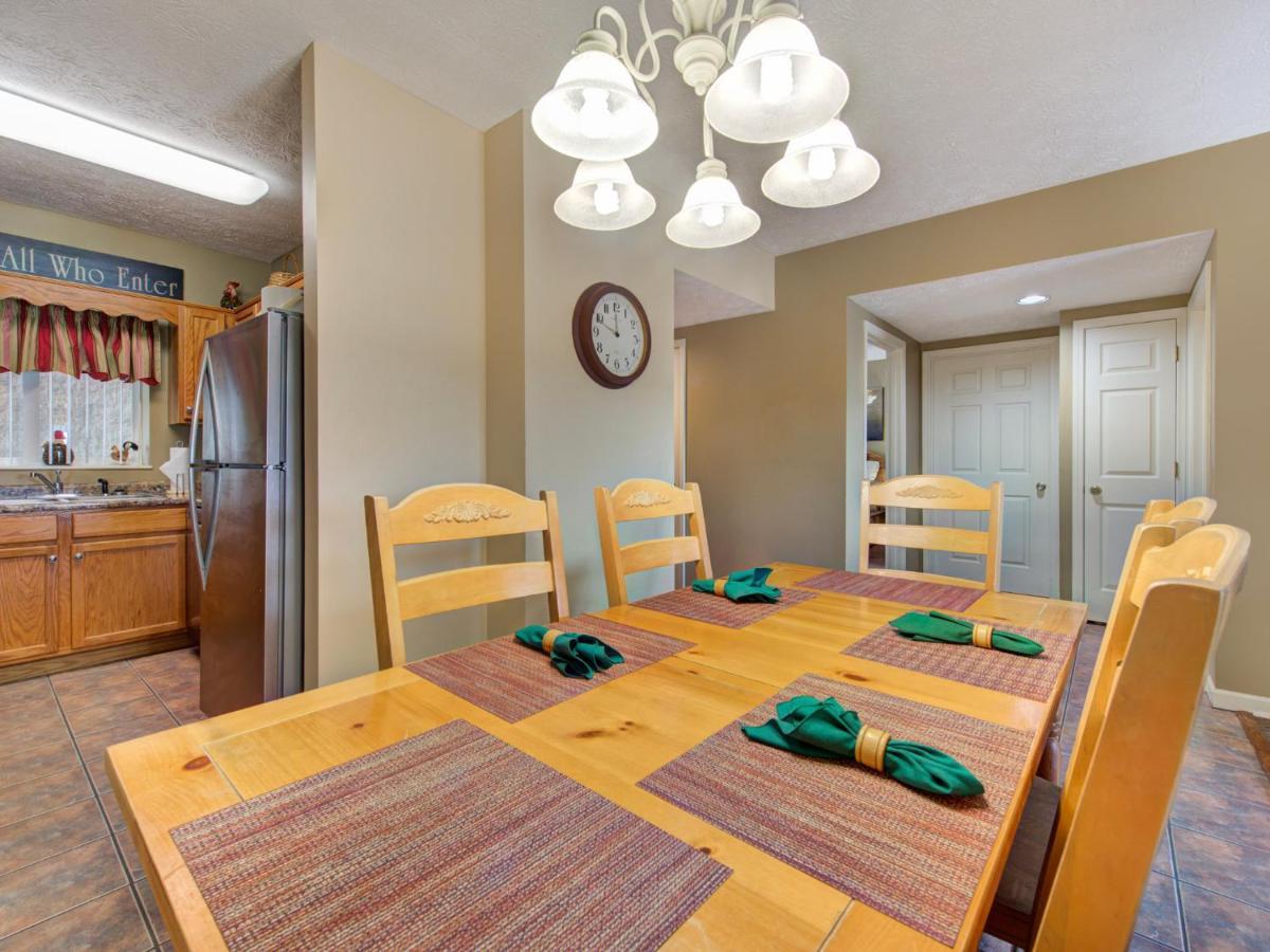 Smoky Mountain Memories Whispering Pines 232
