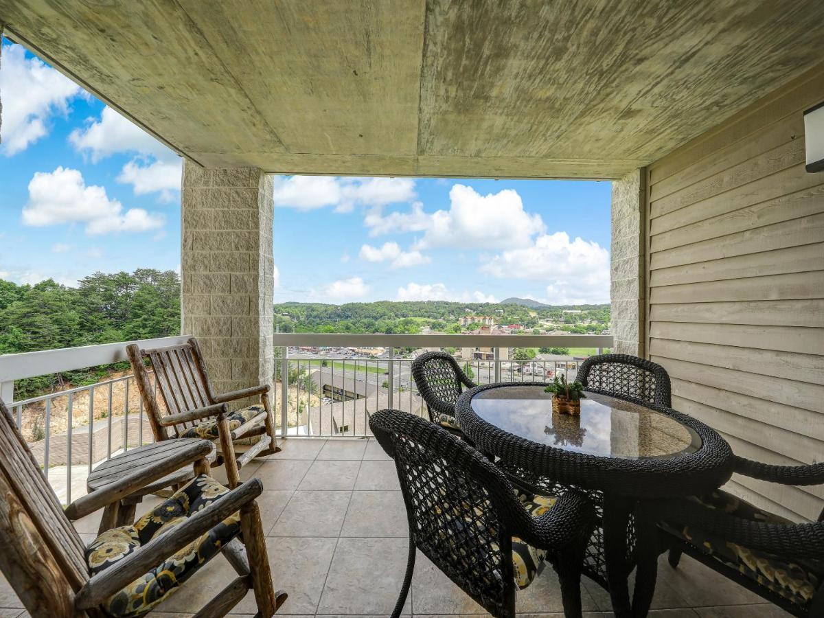 Your Mountain Escape Whispering Pines 244 Apartment