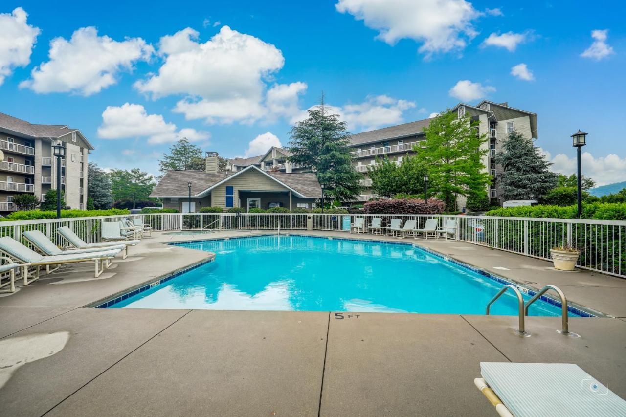 Apartment Smoky Mountain Dream Whispering Pines 641 Pigeon Forge