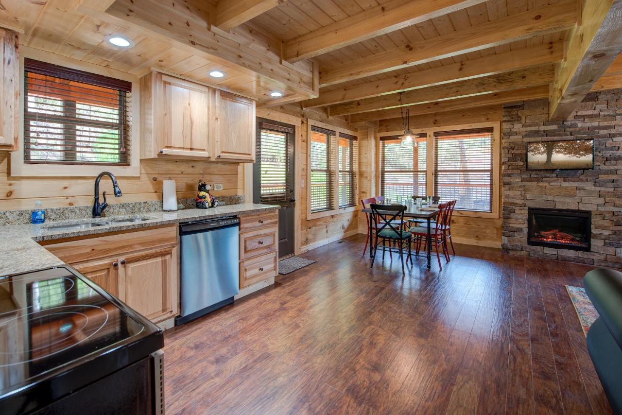 Holiday home Woodland Escape Pigeon Forge