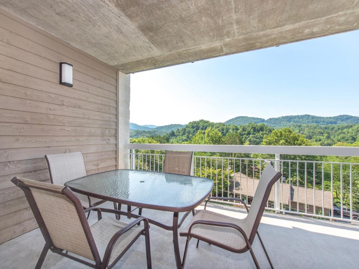 Apartment Downtown Retreat Whispering Pines 534 Pigeon Forge