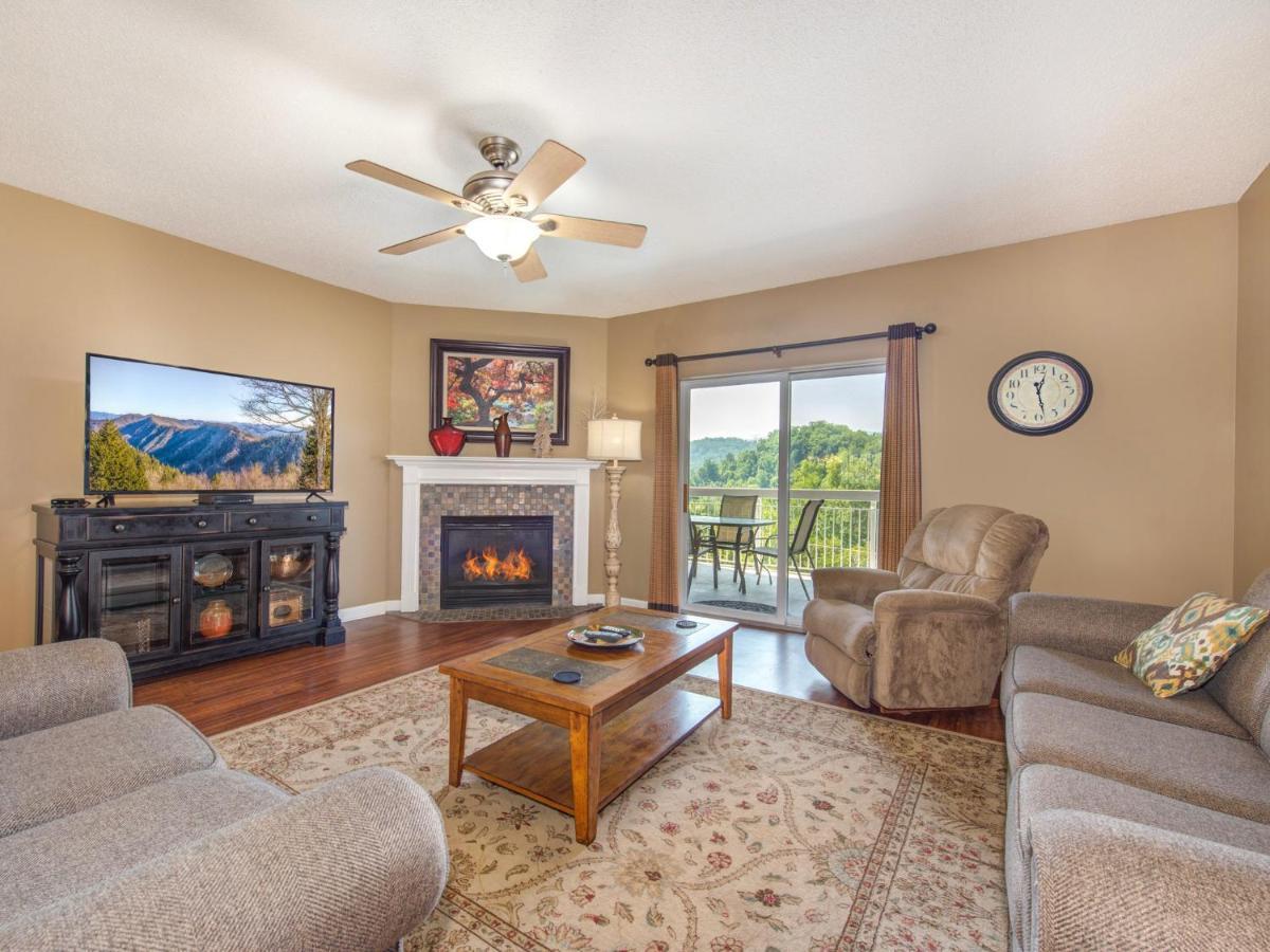Apartment Downtown Retreat Whispering Pines 534