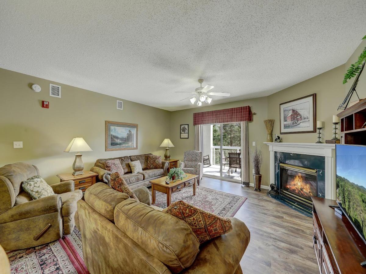 Making Memories Whispering Pines 624 * Pigeon Forge