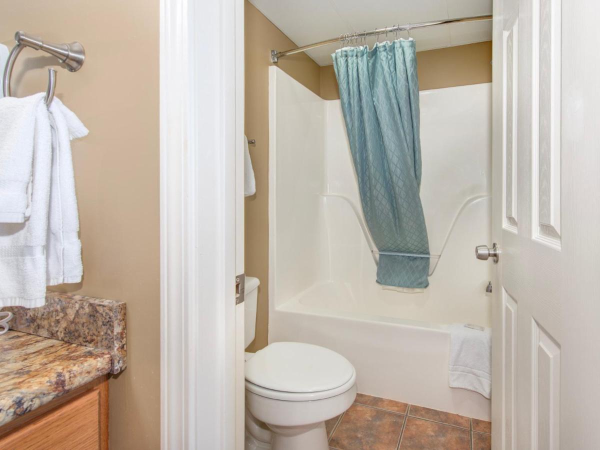 Apartment Smoky Mountain Memories Whispering Pines 232 *