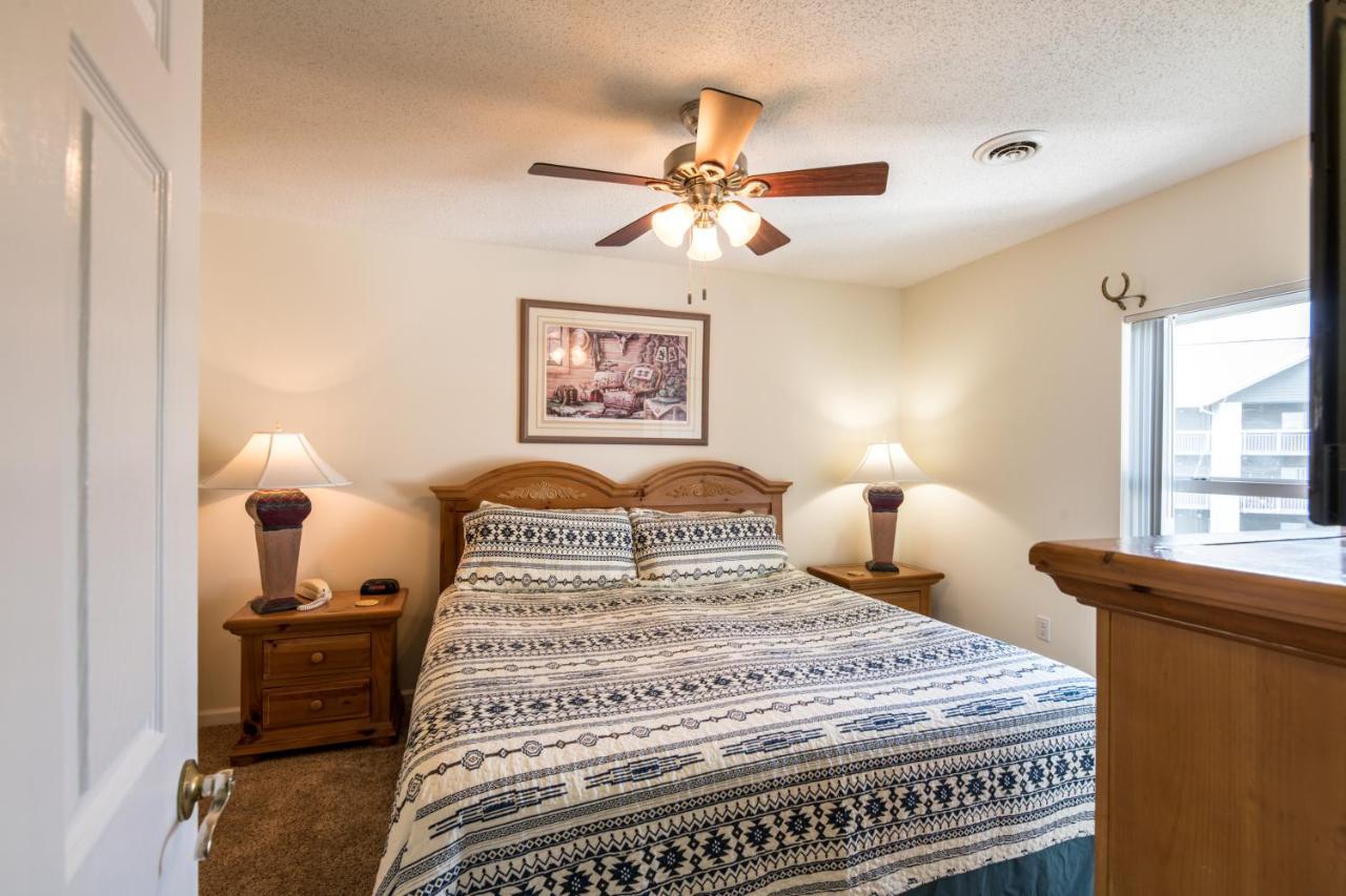 Time For 2! Whispering Pines 251