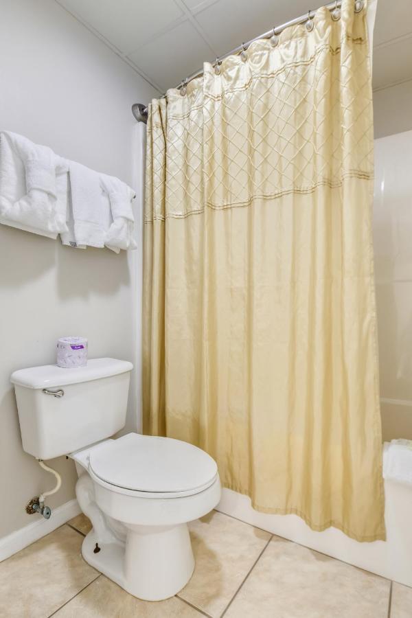 Apartment Our Happy Place Whispering Pines 414