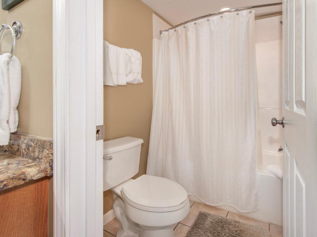 Apartment Downtown Retreat Whispering Pines 534 *