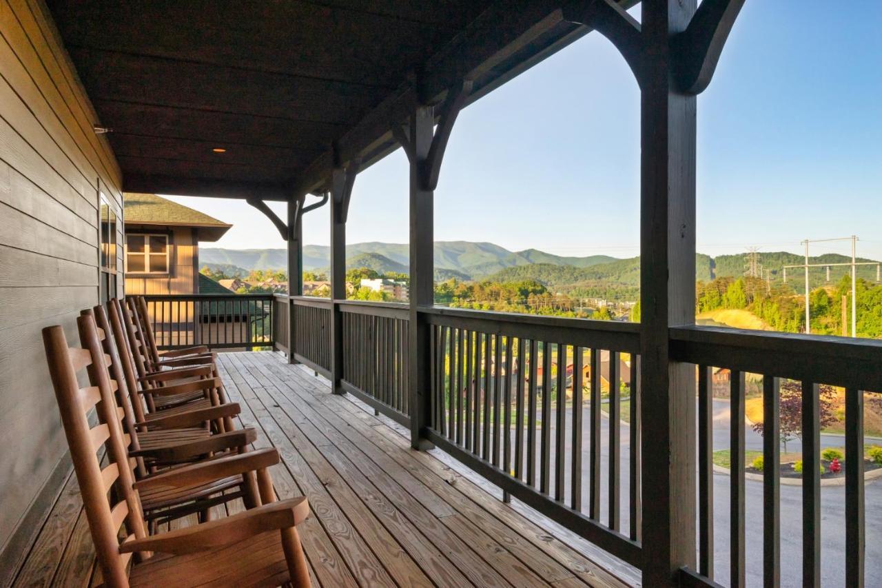 Spring Sale! 6br,theater,hottub,game,pet Friendly